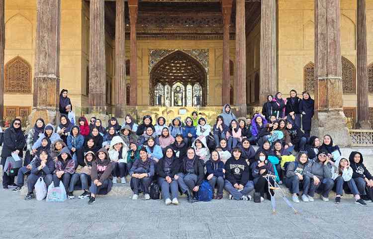 اصفهان (اردوی برون استانی متوسطه اول غرب دخترانه) 5