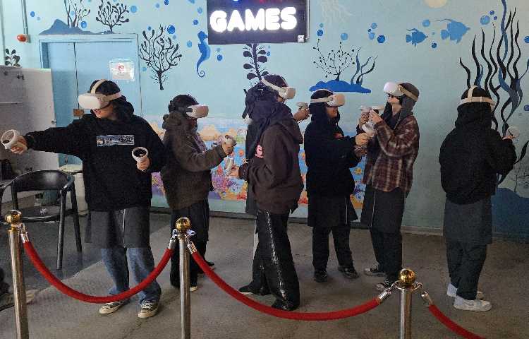 اصفهان (اردوی برون استانی متوسطه اول غرب دخترانه) 7