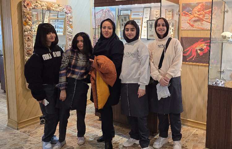 اصفهان (اردوی برون استانی متوسطه اول غرب دخترانه) 9