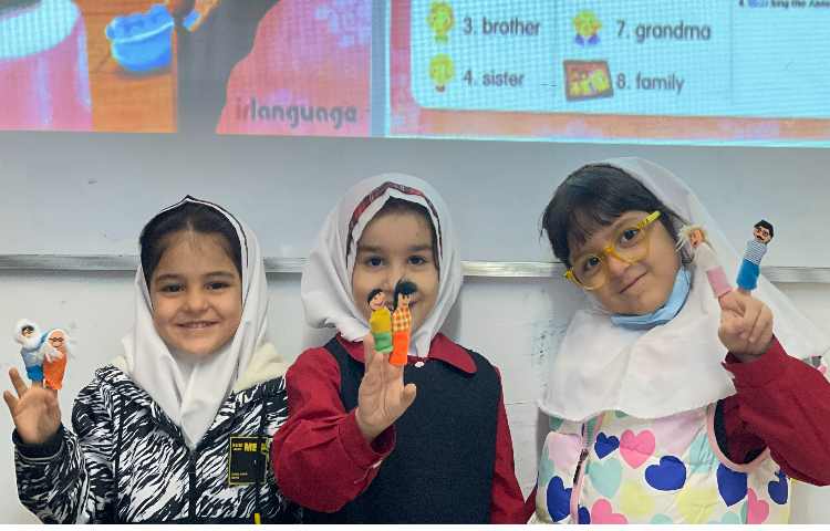 اعضای خانواده 3