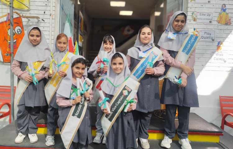 اعضای محترم شورای دانش آموزی 2