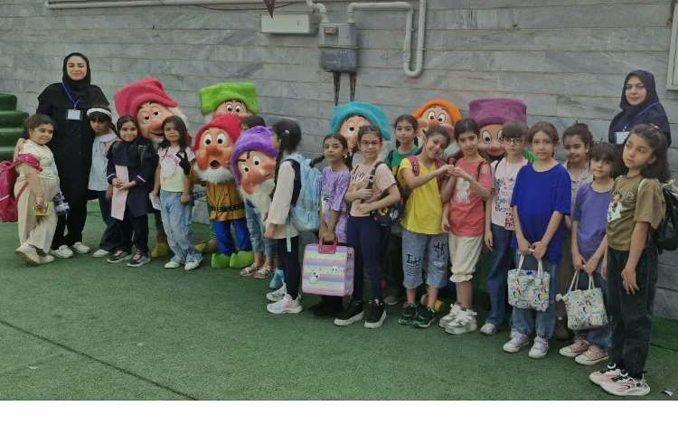 افتتاحیه پایگاه تابستان 1