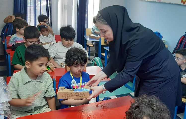 افتتاحیه پایگاه تابستان 55