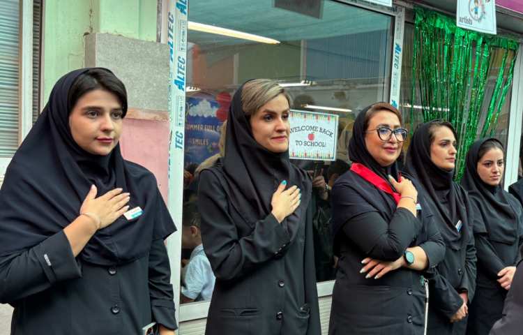 افتتاحیه پایگاه تابستان 71