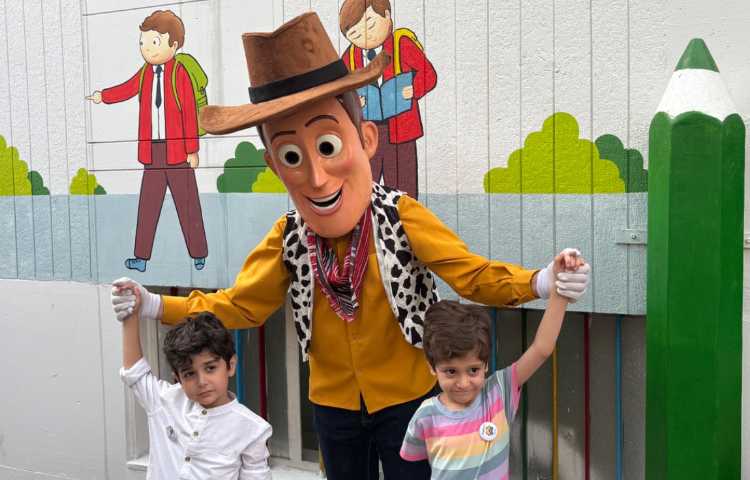 افتتاحیه پایگاه تابستان 77