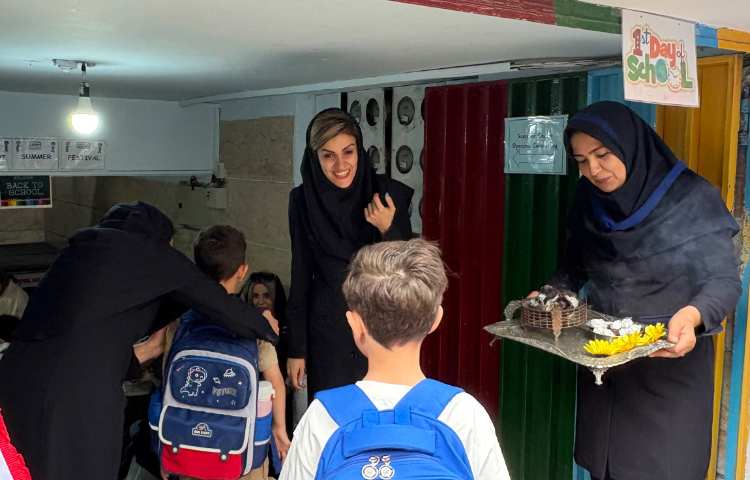 افتتاحیه پایگاه تابستان 83