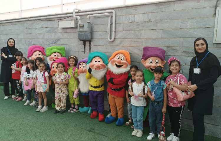 افتتاحیه پایگاه تابستان