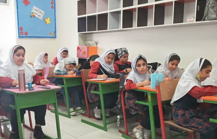 افتتاحیه ی پایگاه تابستان 1