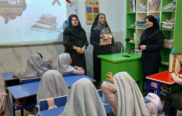 افتتاح کتابخانه های کلاسی 5