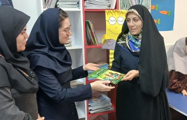 افتتاح کتابخانه های کلاسی 6