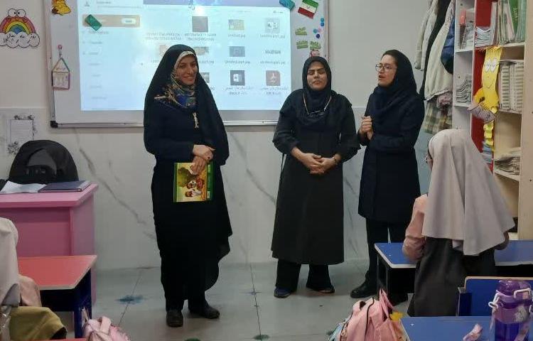 افتتاح کتابخانه های کلاسی 8