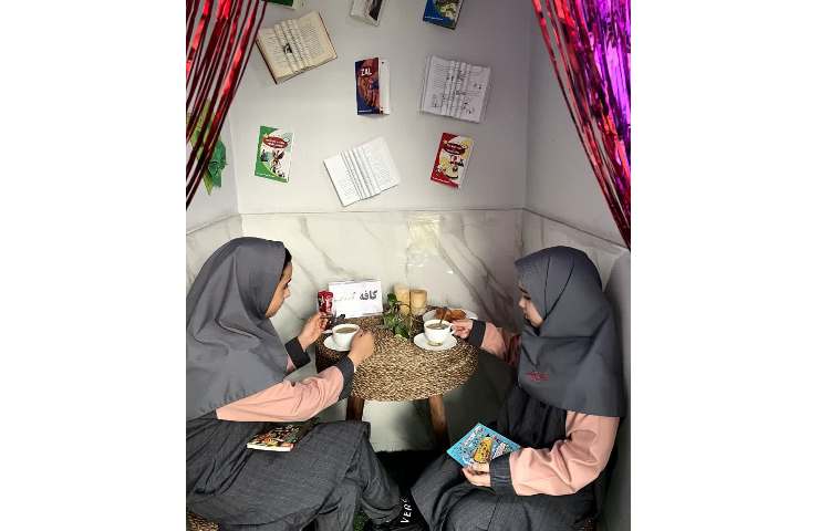 افتتاح کلبه کتاب 3