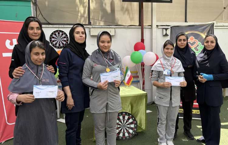 افتخار آفرینان دبستان دخترانه علوی 1