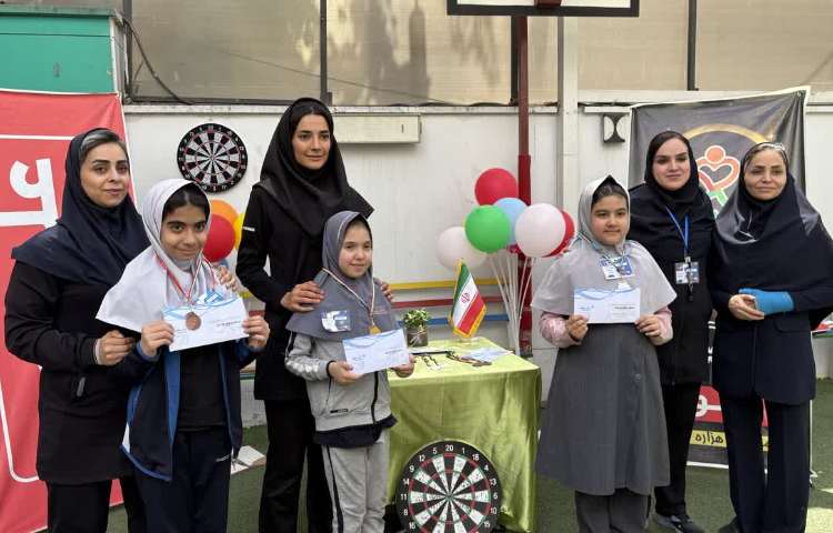 افتخار آفرینان دبستان دخترانه علوی 2