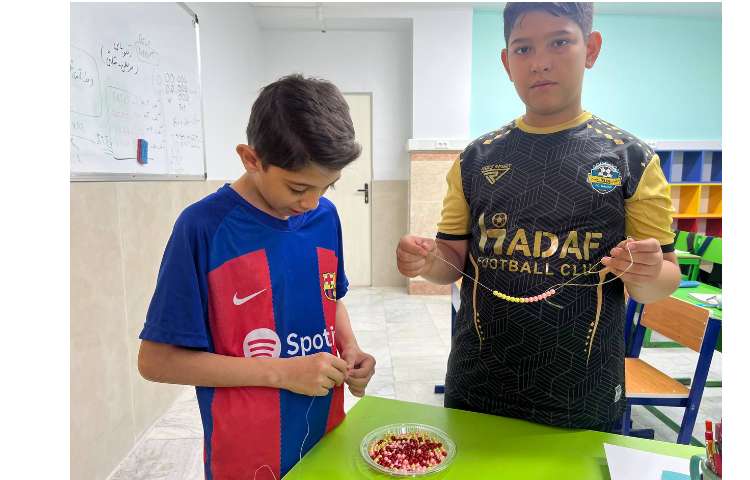 الگویابی با مروارید و نخ کلاس ششم 1 5