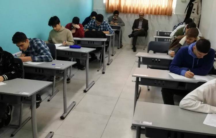 امتحانات نیم سال اول