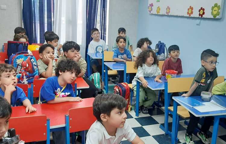 امروز در زنگ دانشمند کوچک موضوع کلاس: بادکنک سحر آمیز 1