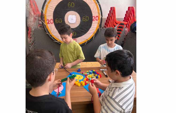 امروز ،فعالیت های کلاسی درس ریاضی به صورت کلاس بدون دیوار 3