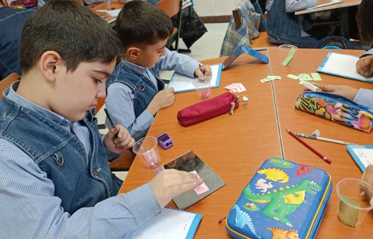 املای آینه‌ای 4