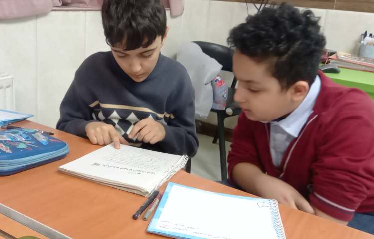 املای حافظه‌ای به سبک بازی اسم فامیل 3