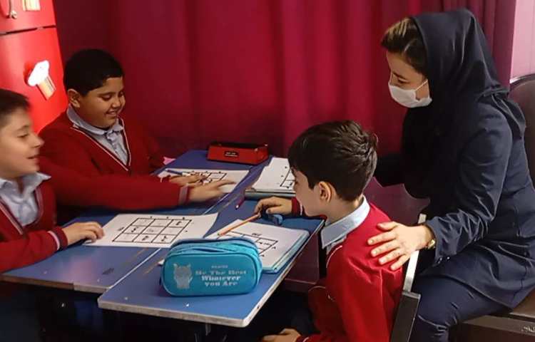 املای خلاق جدولی به صورت گروهی 1