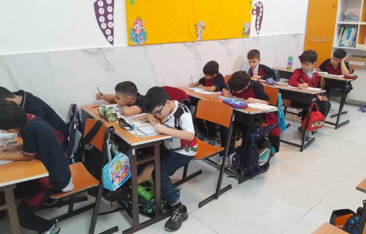 املای خلاق جهت افزایش دقت و تمرکز،روخوانی انفرادی از یک بند درس و رونویسی با این تفاوت:جابجای حرف (ت