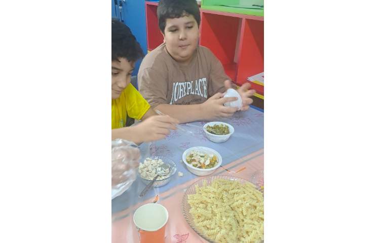 اموزش مبحث خوشمزه ی مخلوط و محلول همراه با تهیه ی سالاد ماکارانی 0