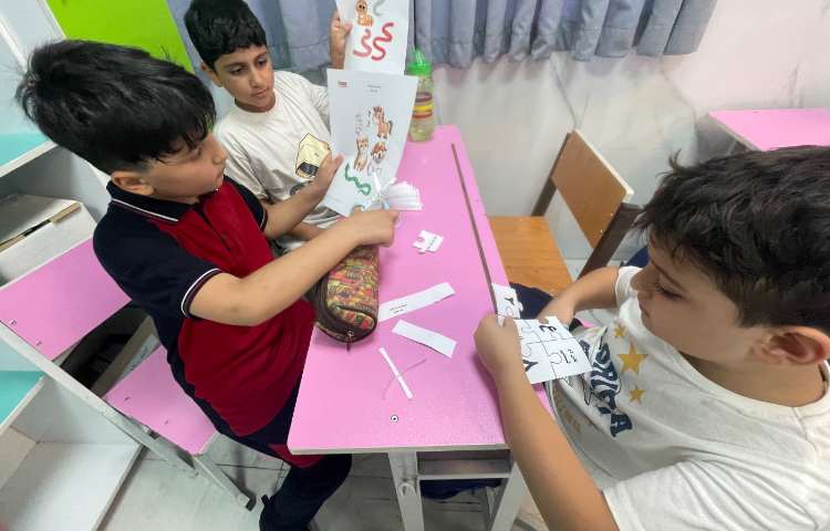 اموزش مهره داران وبی مهره ها باساخت پازل توسط پسرانم 2