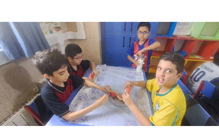 اموزش کسر خوشمزه همراه با دست ورزی خوردنی 5