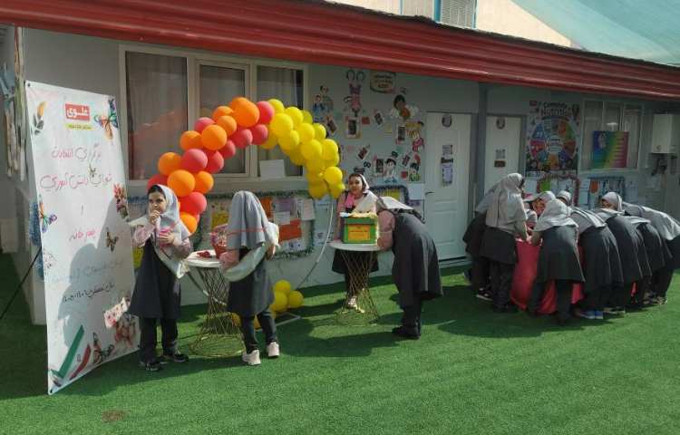 انتخابات شورای دانش آموزی و چهارخانه 12