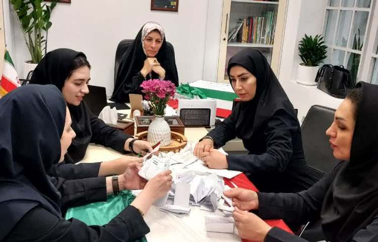 انتخابات شورای دانش آموزی 13