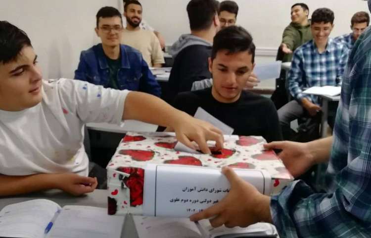 انتخابات شورای دانش آموزی 1402 5