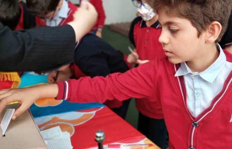 انتخابات شورای دانش آموزی 9