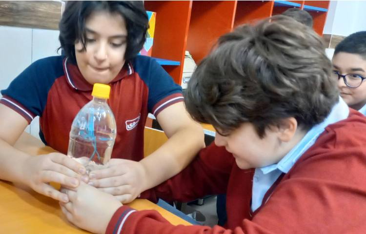 انجام آزمایش برای بررسی مراحل پژوهش 1