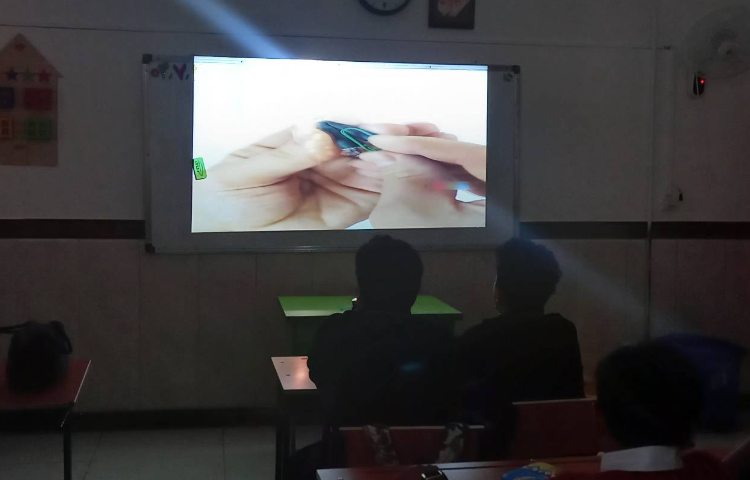 انجام آزمایش برای بررسی مراحل پژوهش 4