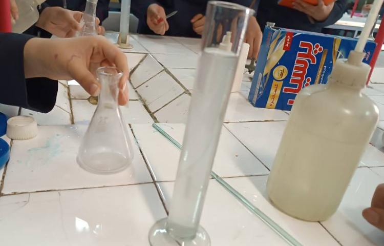 انجام آزمایش جذاب رسوب شناور 2