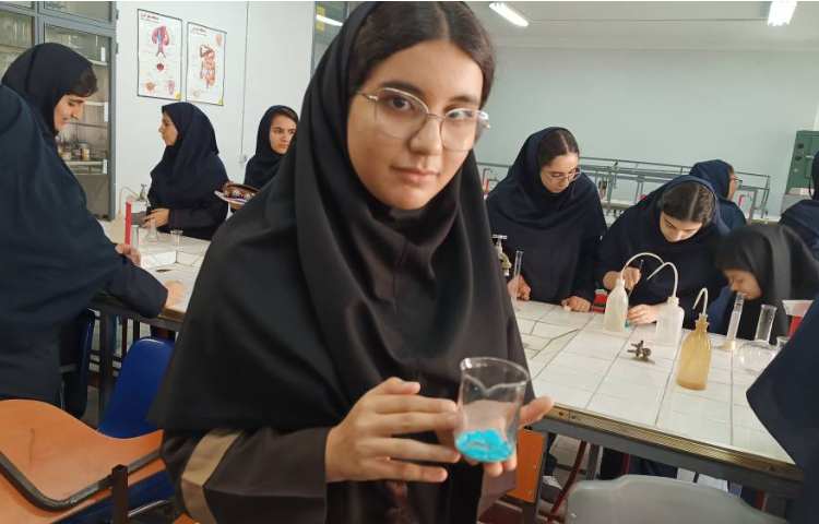 انجام آزمایش جذاب رسوب شناور 4