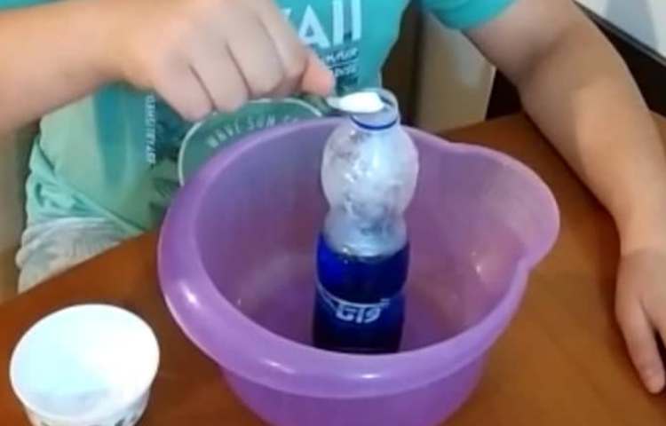 انجام آزمایش خلاق علوم 4