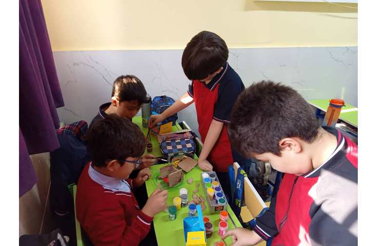 انجام آزمایش سنگ های آذرین و سنگ های دگرگون 7