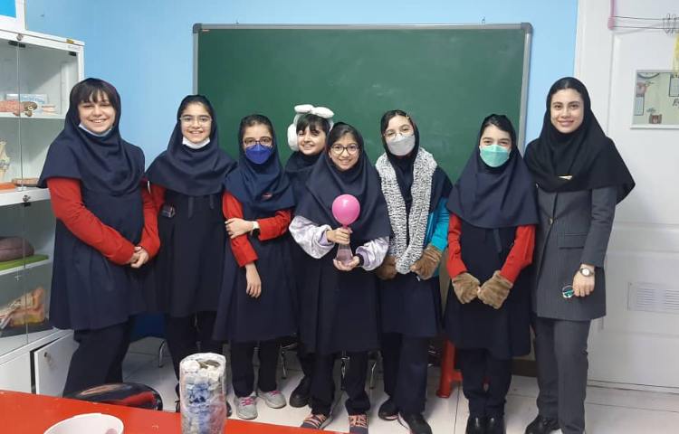 انجام آزمایش علوم به زبان انگلیسی 1