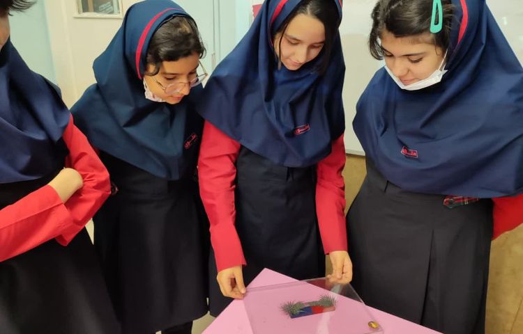 انجام آزمایش علوم 1