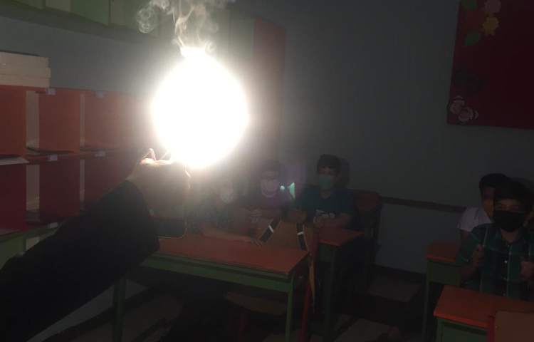 انجام آزمایش علوم 4