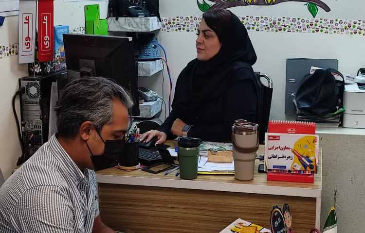 انجام امور سرویس و تکمیل پرونده دانش آموزان 4