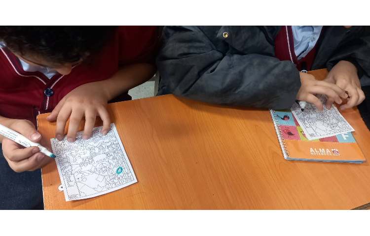 انجام بازی اشیاء گم شده با هدف افزایش دقت دیداری دانش‌آموزان 3