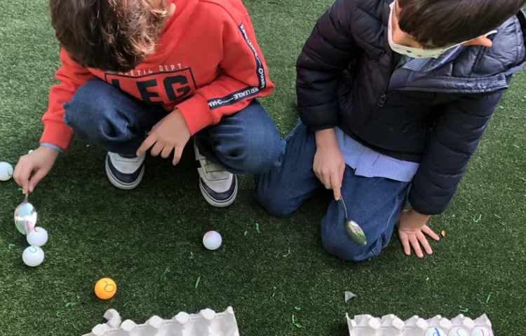 انجام بازی تخم مرغ با هدف تمرین blending 2