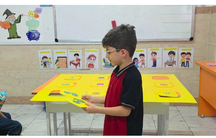 انجام بازی مرتبط با موضوع حیوانات وحشی