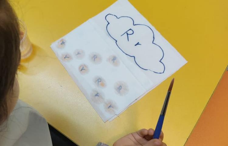 انجام بازی هدفمند برای یادگیری صدای Rr 3