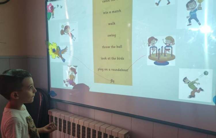 انجام بازی و فعالیت های قواعد صفحه حق کتاب ODI 1 6