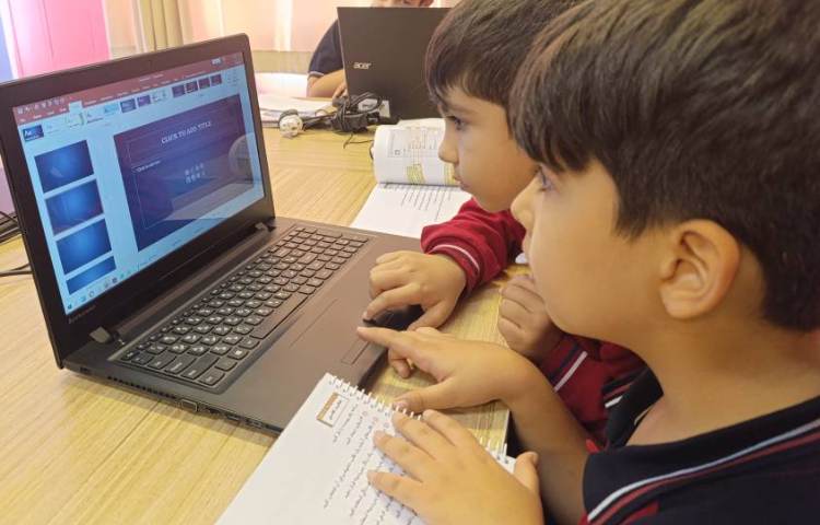 انجام تمرین صفحه 29 کتاب رایانه، دیزاین پس زمینه اسلایدها 2