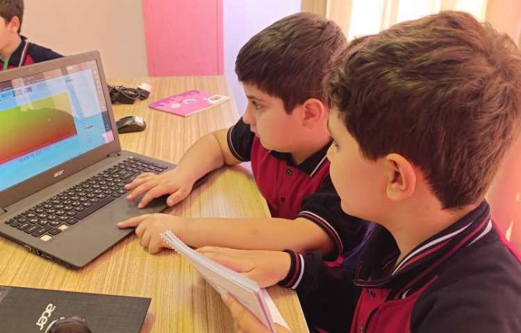 انجام تمرین صفحه 29 کتاب رایانه، دیزاین پس زمینه اسلایدها 7